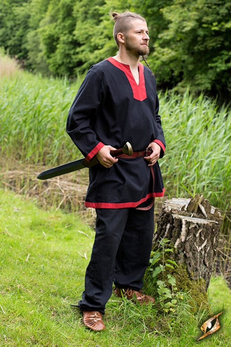 Tunic - Epic Black - Dark Red